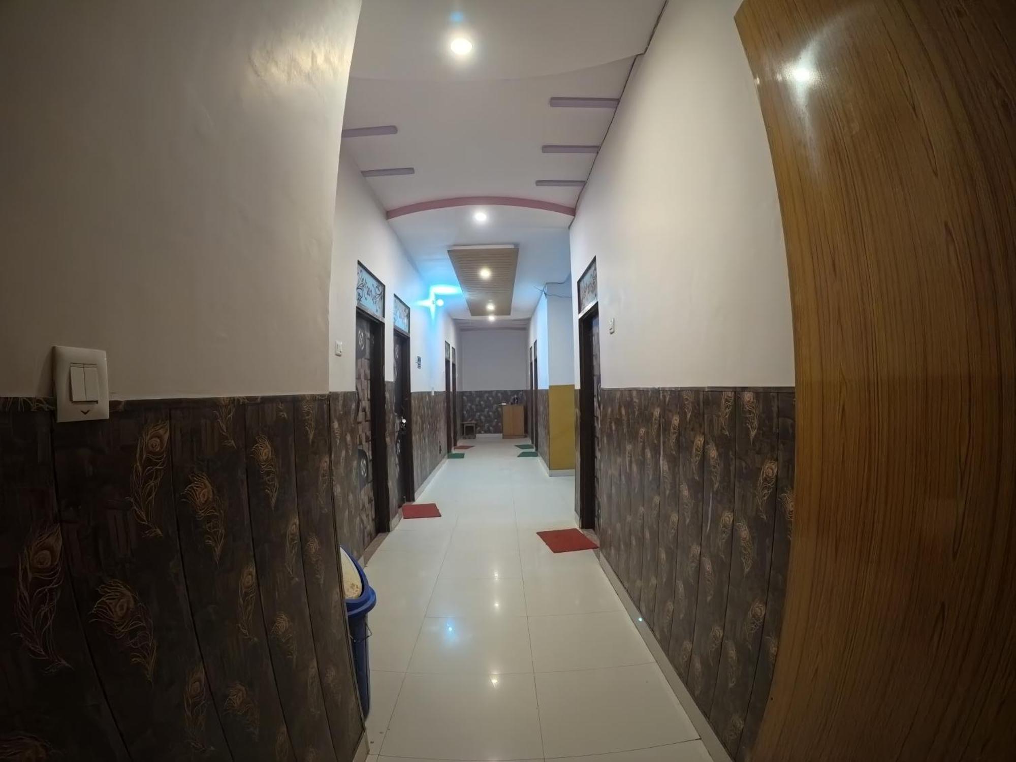 Hotel Aapno Shyam And Restaurant Khātu Zewnętrze zdjęcie